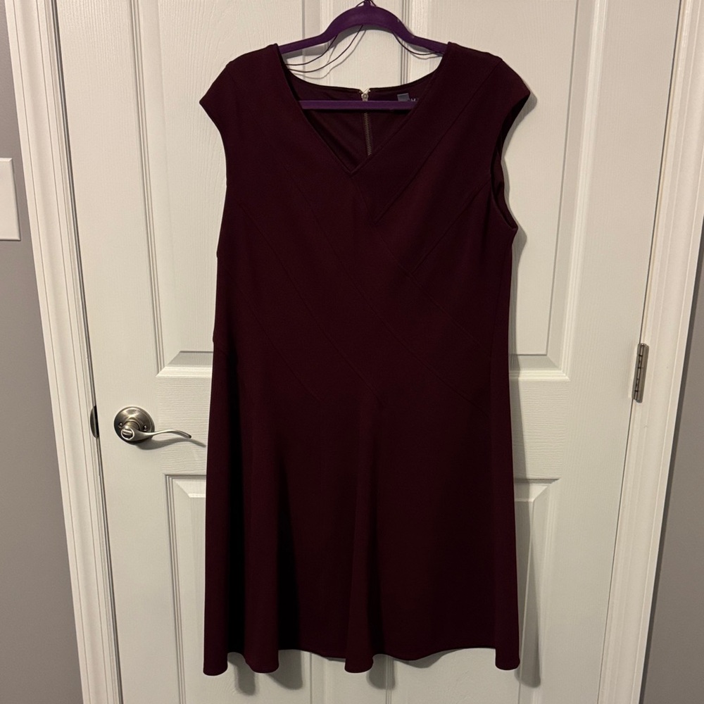 Roz & Ali Deep Burgundy Midi Dress